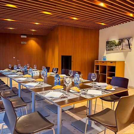 Hotel Jardines De Uleta Suites Vitoria-Gasteiz Eksteriør billede