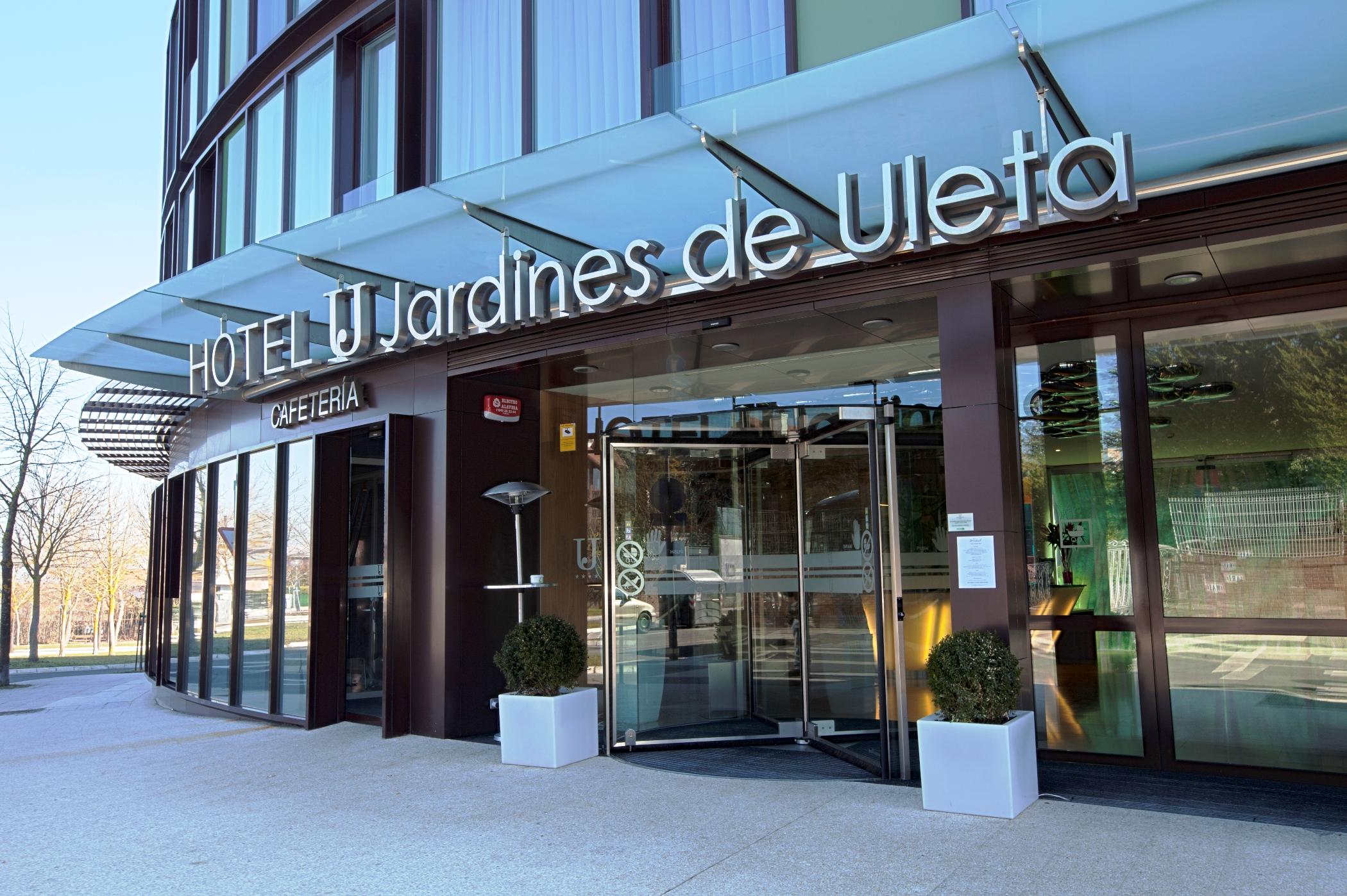Hotel Jardines De Uleta Suites Vitoria-Gasteiz Eksteriør billede