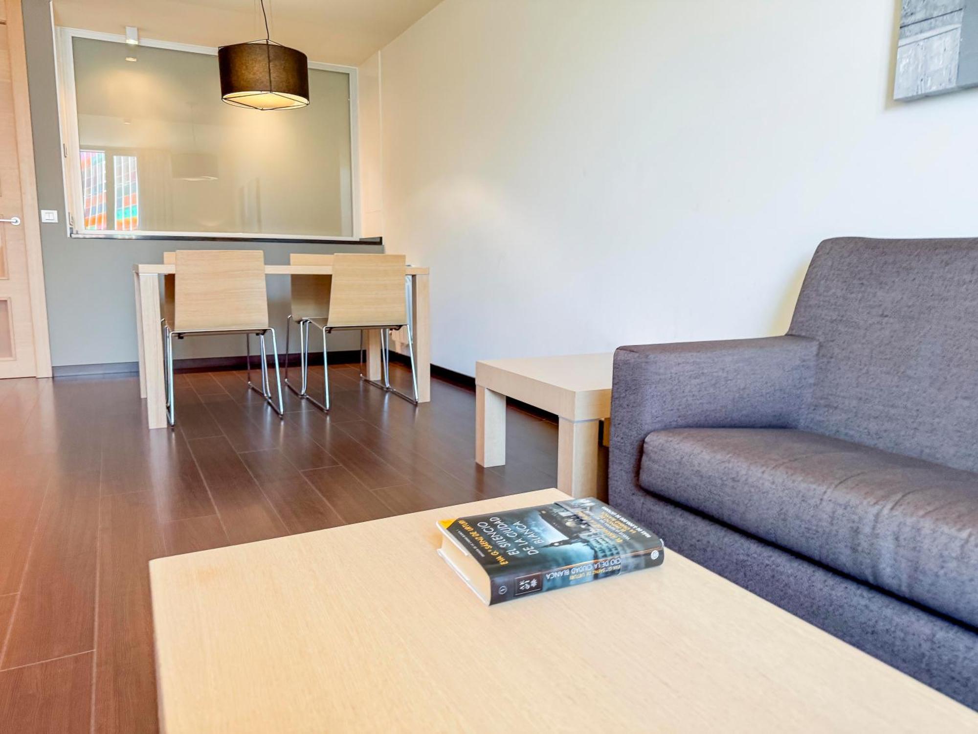 Hotel Jardines De Uleta Suites Vitoria-Gasteiz Eksteriør billede