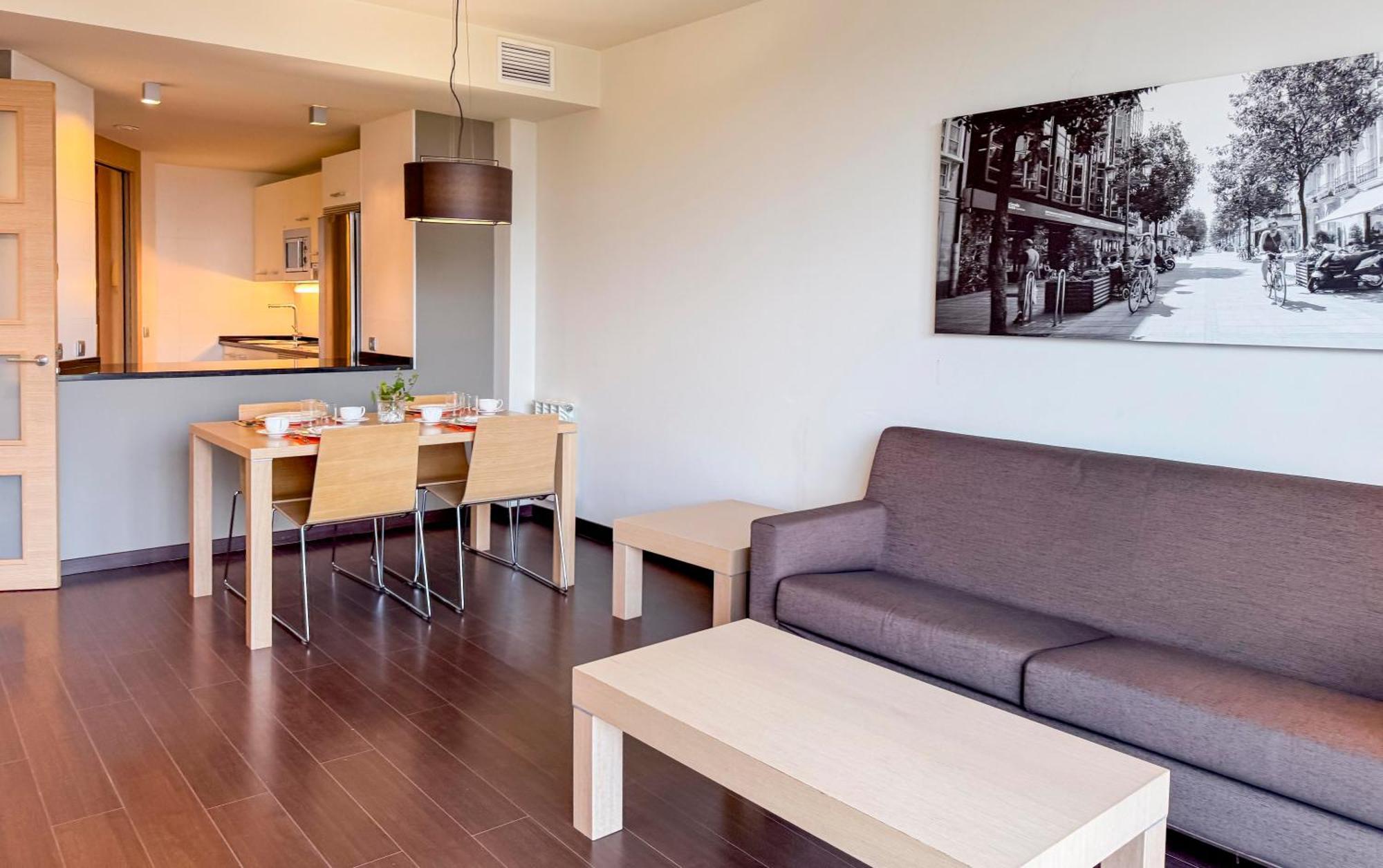 Hotel Jardines De Uleta Suites Vitoria-Gasteiz Eksteriør billede